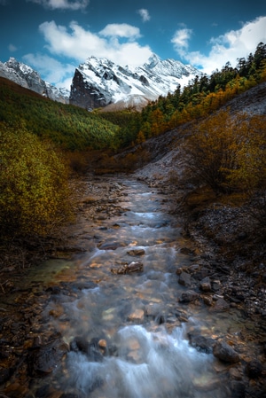 自然-旅行-生态-稻城亚丁-风景 图片素材