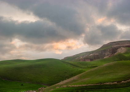 草原-新疆-那拉提-伊犁-风景 图片素材