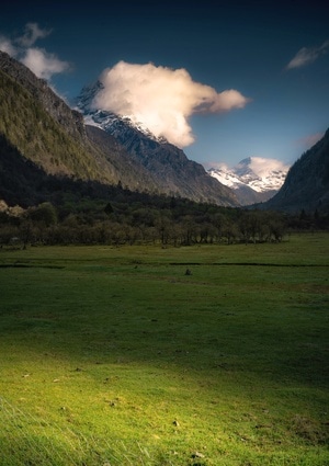 风景-旅游-四姑娘山-草原-我要上封面 图片素材