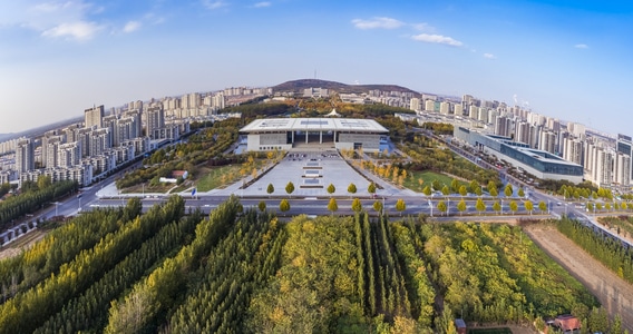 一镜知秋-一镜知秋-武汉大学-高视角-爬楼党 图片素材