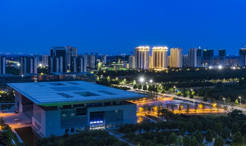 70周年摄影大赛-70周年城市-城市风景-蓝调时刻-房屋 图片素材