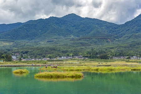 云南-腾冲-湿地-蓝天白云-风光 图片素材