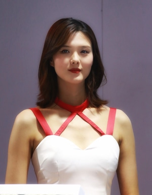 舞台剧照-人物-女人-女性-美女 图片素材