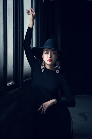 美女-情绪-妆面-美女-美女 图片素材