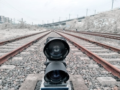 尘世烟火-信号灯-高铁🚅-轨道-铁轨 图片素材