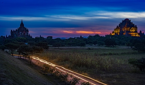 夜色-缅甸蒲甘-夜色-夜景-风光 图片素材