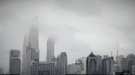 建筑-街道-街拍-雨雾-陆家嘴 图片素材