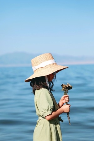 夏日-美好-风光-旅行-晒娃 图片素材