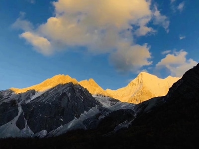 在路上-旅行-稻城自驾-风景-自然 图片素材