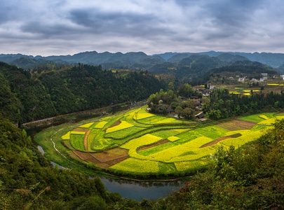 风光-山地-水-河流-黄色 图片素材