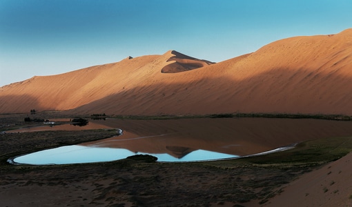 水-蓝天-沙漠-风光-风景 图片素材