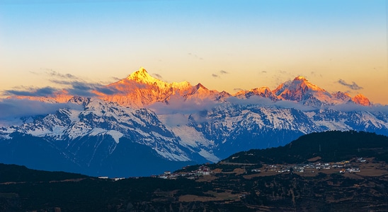 风光-雪山-金山-朝霞-风景 图片素材