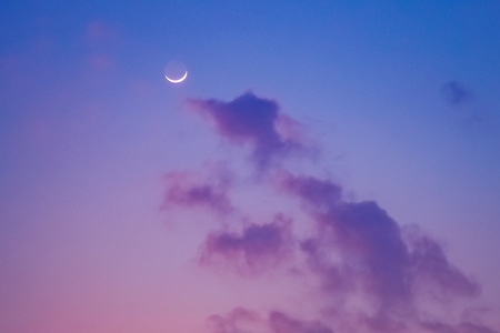梦幻-弯月-黄昏-傍晚-弯月 图片素材