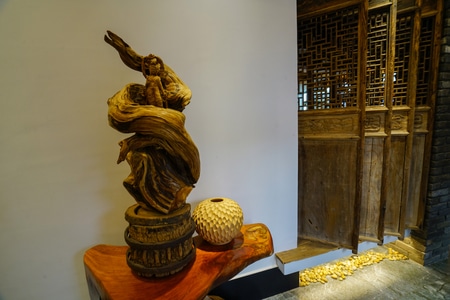 原木-灯光-生活-美好-雕塑 图片素材