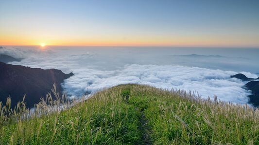 武功山-江西-云海-徒步圣地-日落 图片素材