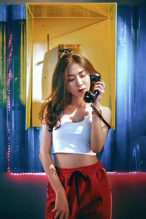 佳能-靓妹-旅行-我要上开屏-女人 图片素材