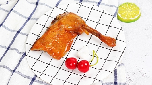 茶叶-鸡腿-食物-静物照-蟑螂 图片素材