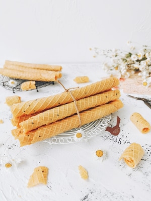 我要上封面-静物-点心-蛋卷-美味 图片素材