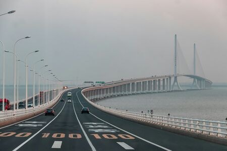 我不专业但我喜欢摄影-旅行-上海-风光-长江大桥 图片素材
