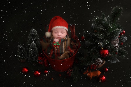 新生儿摄影-满月宝宝-儿童摄影-潜水员-气泡 图片素材