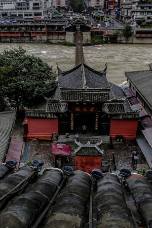 动作-每日一图-有趣的瞬间-自然-建筑 图片素材