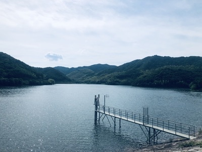 宁波市-湖岸-风景-山-山脉 图片素材