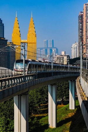 轻轨-旅行-双子塔-来福士-风光 图片素材