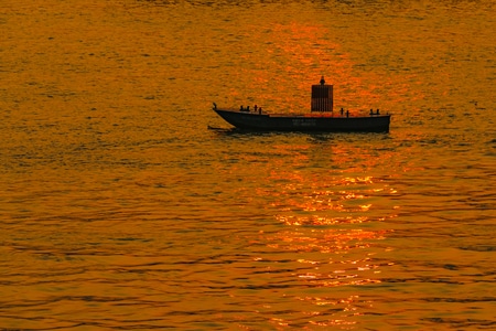 航标-夕阳-重庆-摄影和文字-航标 图片素材