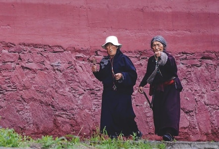人生-人文-自然-新疆-老人 图片素材