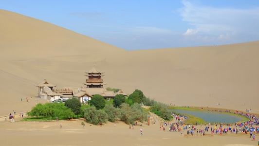 月牙泉-沙漠-甘肃-旅游-风景 图片素材