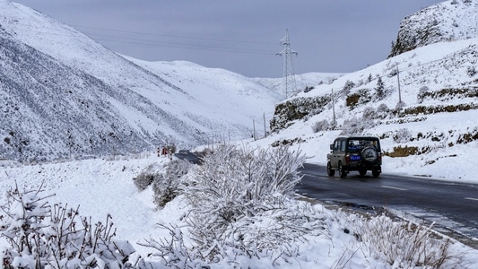 旅行-西藏-雪山-自然-公路 图片素材