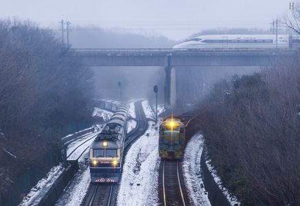 交通-雪-铁路-火车-风光 图片素材