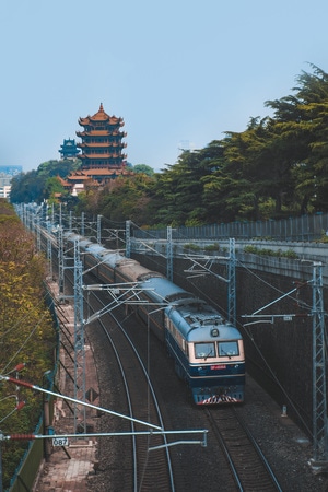 火车-铁路-黄鹤楼-京广线-我要上封面 图片素材