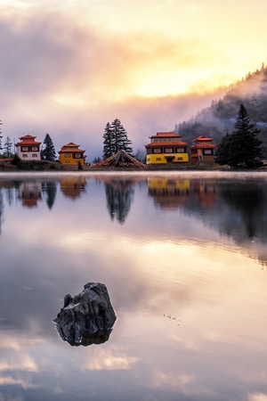 川西-高原-藏地-风光-甘孜 图片素材