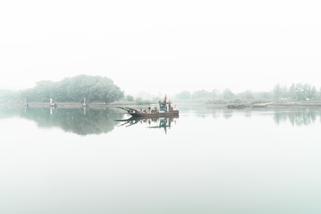 旅行-风光-中国风-水墨画-寒江孤影 图片素材