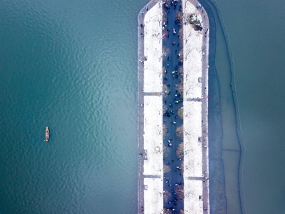 上帝视角-风景-湖-湖水-路 图片素材