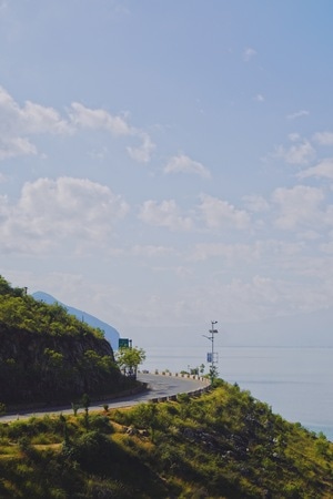 云南-旅行plog-人像-旅拍-道路 图片素材