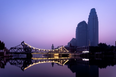 城市建筑-城市-看你的城市-城市夜景-解放桥 图片素材