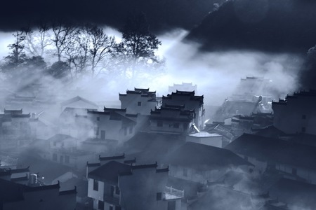 旅行-采风-迷雾-航空母舰-村庄 图片素材