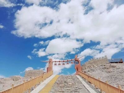 新疆-疆来遇见-旅拍-旅行-云 图片素材