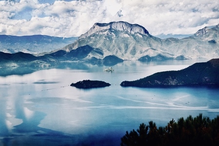湖泊-水域-山水-泸沽湖-旅游景点 图片素材