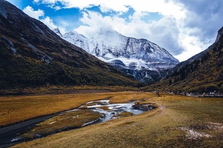 稻城亚丁-旅行-风景-风光-河流 图片素材