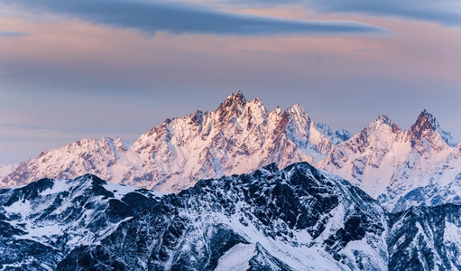风景-光影-雪山-达瓦更扎-山巅 图片素材