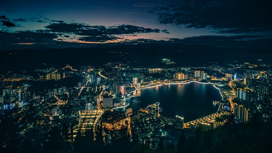 黄昏-落日-蓝-夜景-城市 图片素材