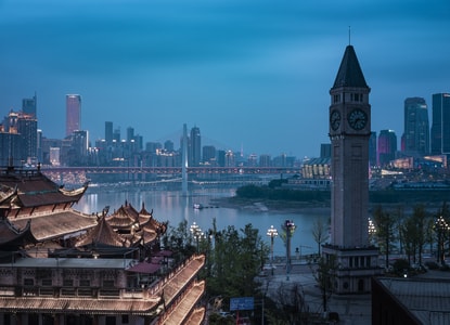 风光-城市-夜景-勒是雾都-旅行 图片素材