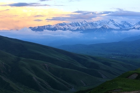 亚洲-中亚-吉尔吉斯斯坦-天山-雪 图片素材