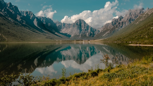 雪山-高原-藏区-湖泊-露营地 图片素材