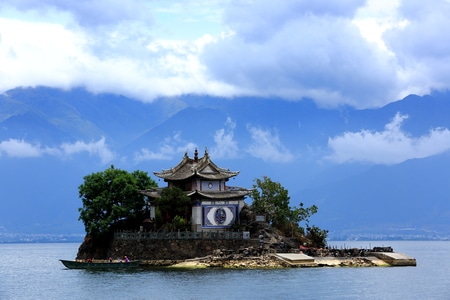 旅行-风光-光影-风景-房屋 图片素材