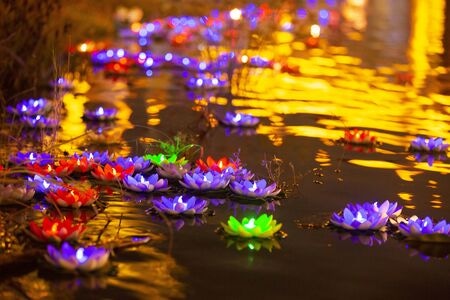 水灯节-西双版纳-夜景-夜景-水灯 图片素材