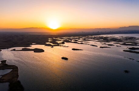 乌海湖-沙漠-日出-乌海市-风景 图片素材